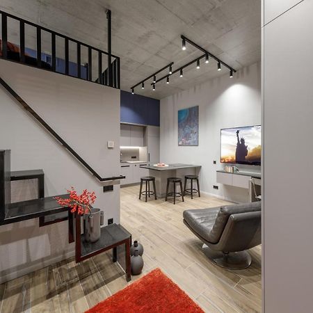 Ivis House Modern Apartment In Vilnius Old Town With Balcony Βίλνιους Εξωτερικό φωτογραφία