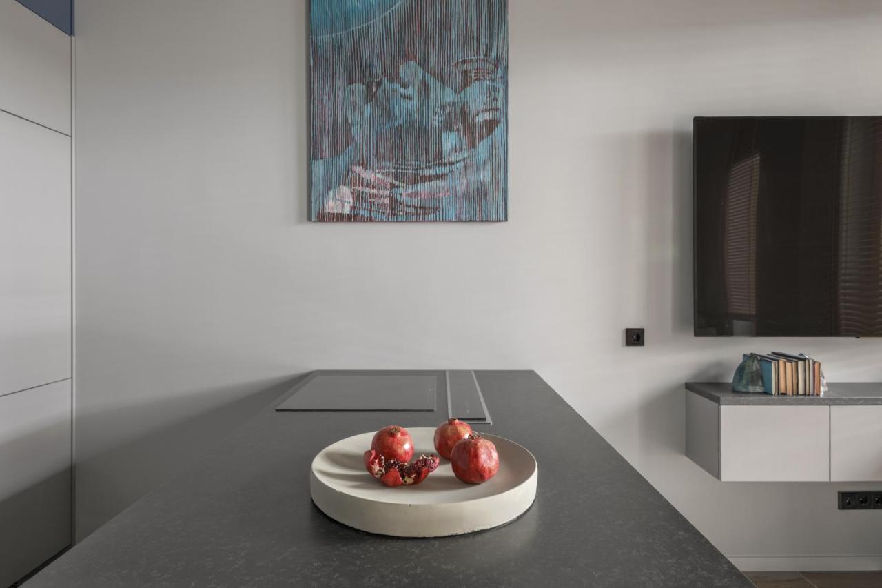 Ivis House Modern Apartment In Vilnius Old Town With Balcony Βίλνιους Εξωτερικό φωτογραφία