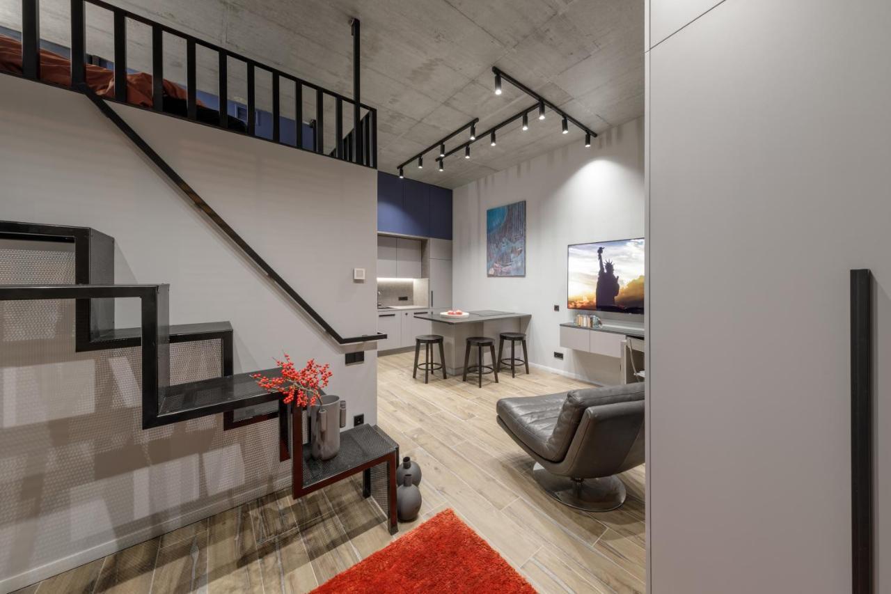 Ivis House Modern Apartment In Vilnius Old Town With Balcony Βίλνιους Εξωτερικό φωτογραφία